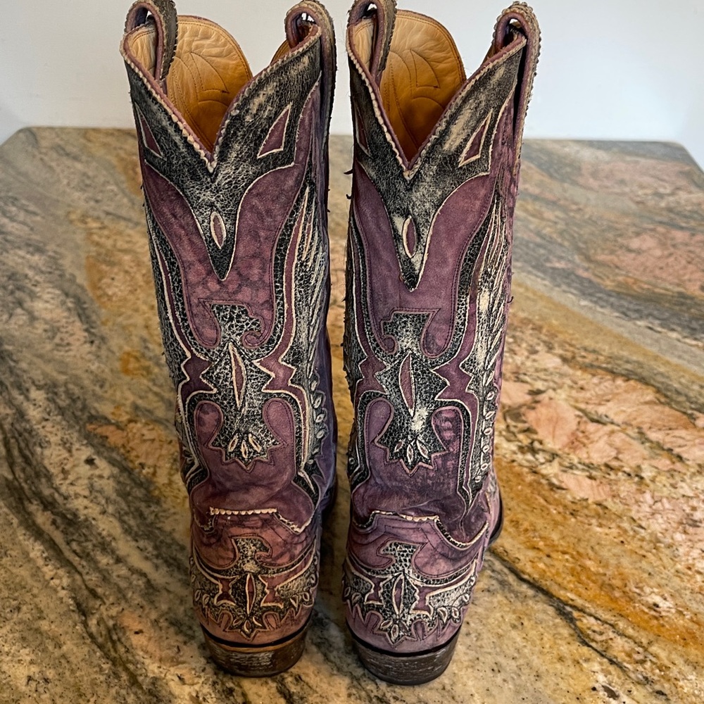 Old Gringo Eagle Elvis Leopardito Boots
13” Pointed Toes Size 9 - Picture 4 of 8